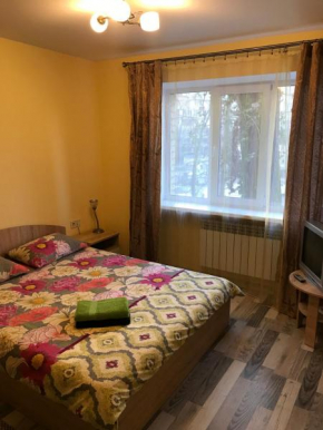 Киев сдам посуточно ул Доброхотова 28 Daily rent Kyiv st Dobrokhotova 28